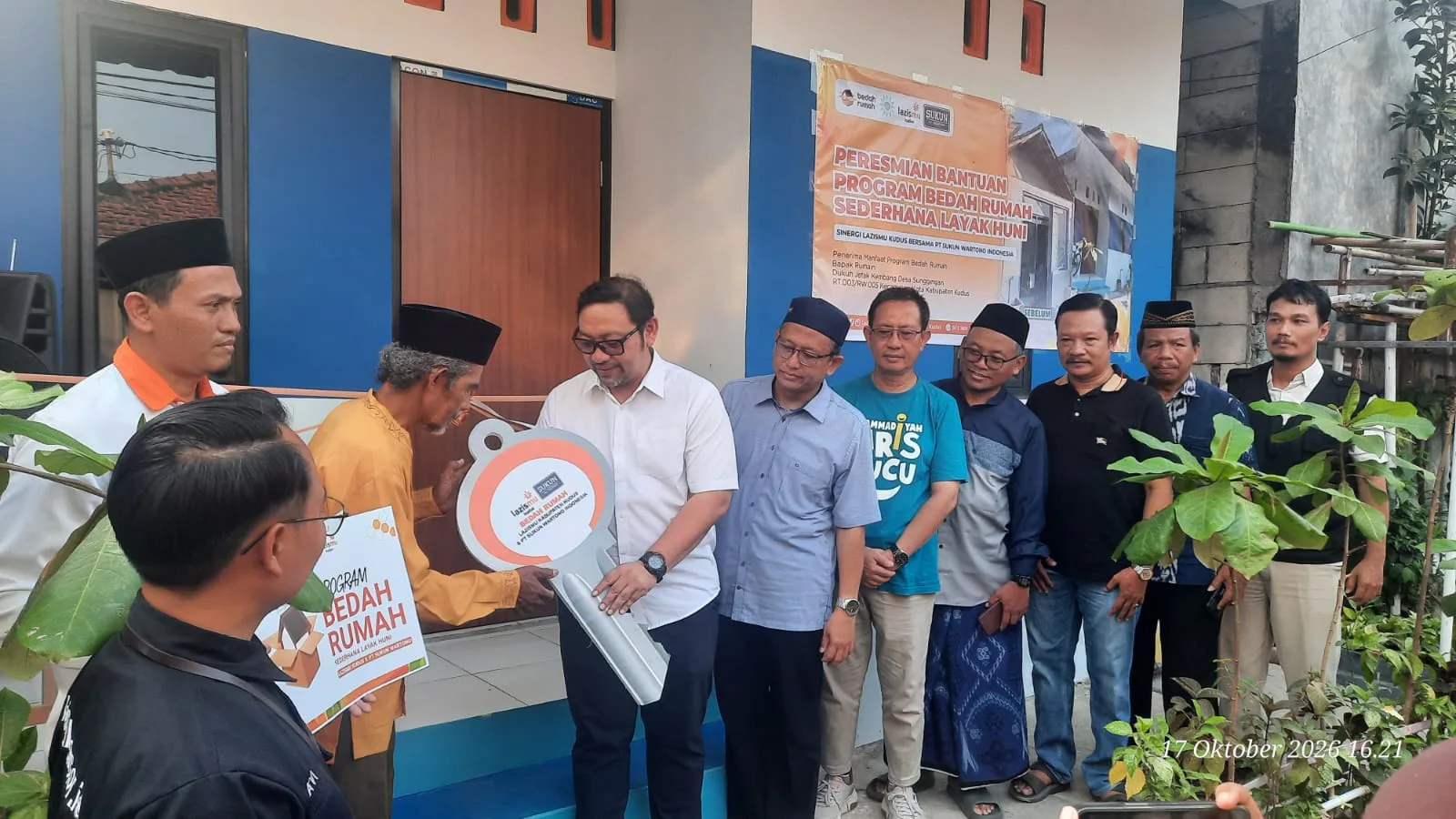 Sinergi LAZISMU Kudus dan PT Sukun Wartono Indonesia: Jalankan Program Bedah Rumah Layak Huni Bagi Guru di Sunggingan