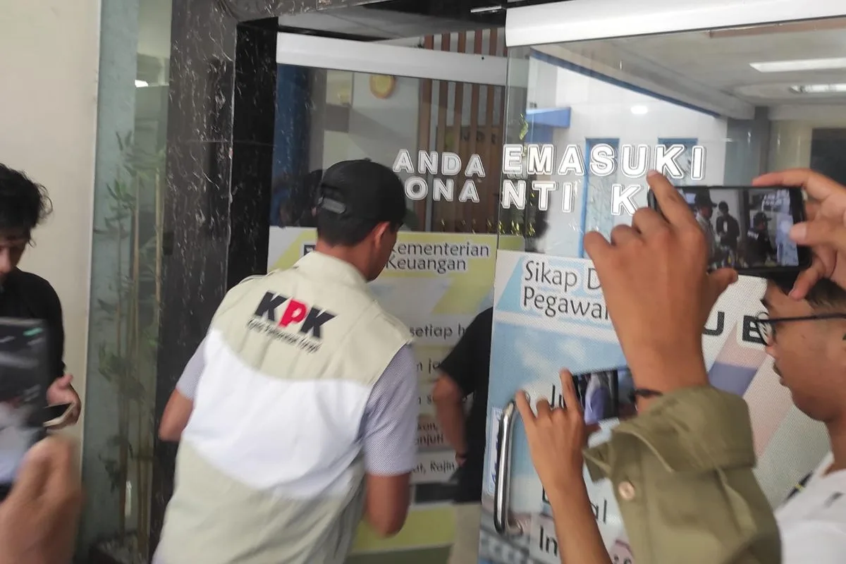 Dugaan Tindakan Pidana Korupsi, KPK Sisir  Bea Cukai Kudus