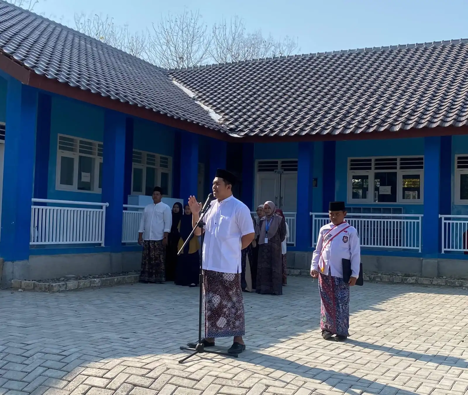 Filosofi Unik 'Sun and Tree' Ala Kepala SMP Islam Pamotan di Hari Santri Nasional, Apa Artinya?