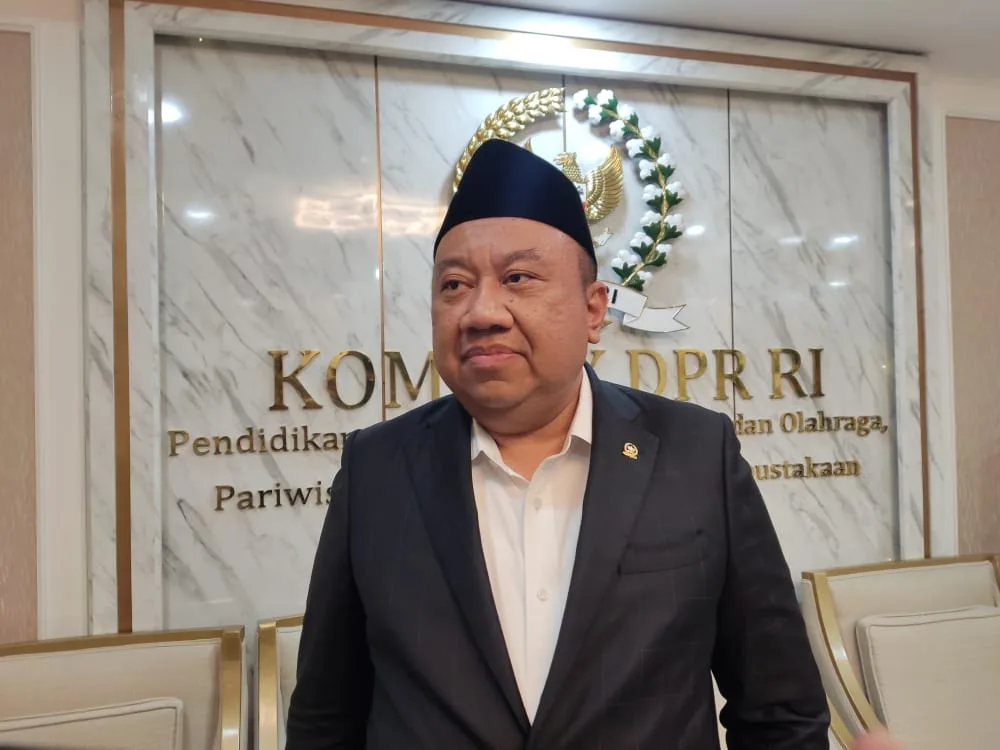 DPR Desak Menkeu Segera Cairkan Tunjangan Profesi Guru yang Tertunda Tiga Bulan